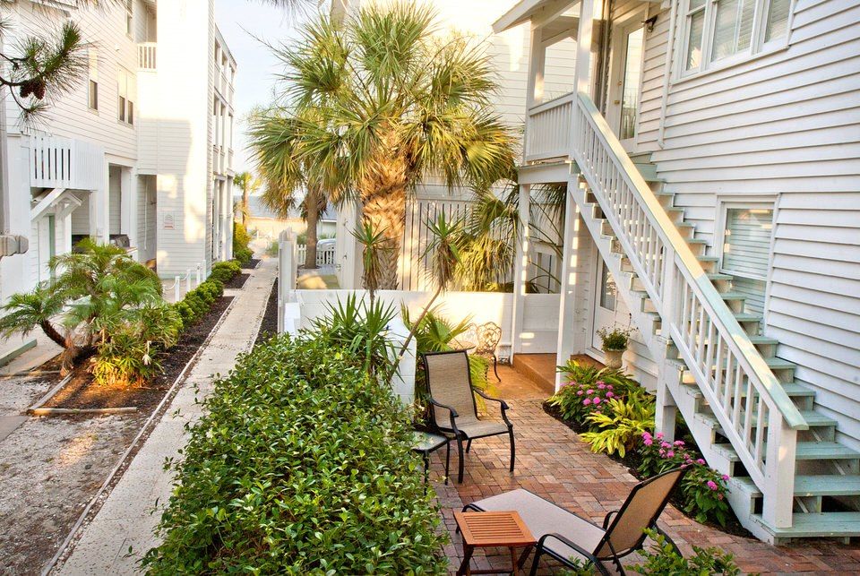 Desoto Beach Gardens タイビーアイランド エクステリア 写真