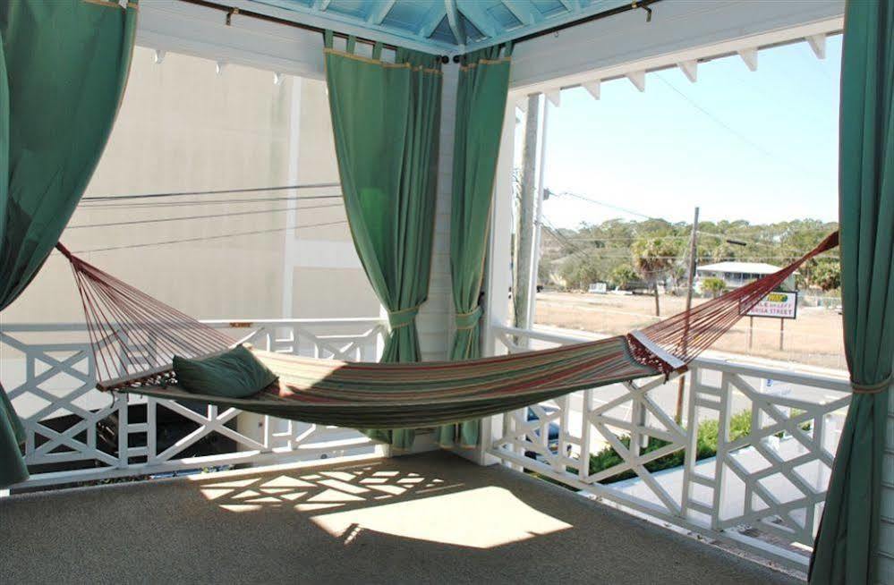 Desoto Beach Gardens タイビーアイランド エクステリア 写真